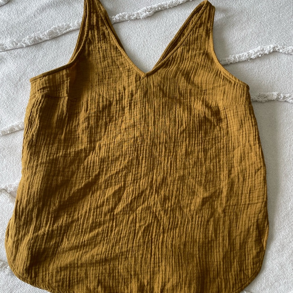 ✨Old Navy Tank Top✨